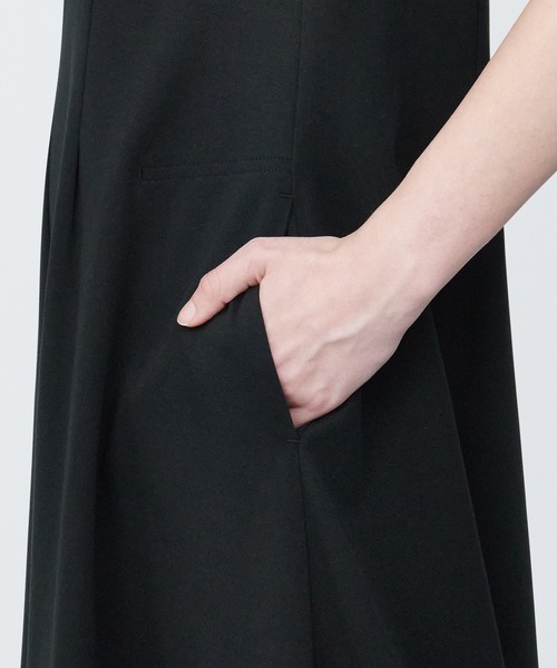 無印良品（ムジルシリョウヒン）の「婦人　汗じみしにくいノースリーブワンピース（ワンピース・レディース・バーガンディー/ブラック・XL/L/M/S）」の7枚目の写真
