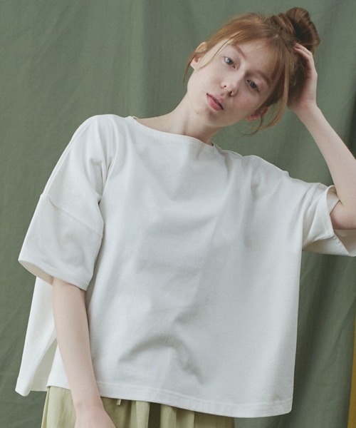A.U.G. relaxing(オーグリラクシング)の「A.U.G. relaxing ワイド Tee (MADE IN JAPAN)(Tシャツ/カットソー・レディース・オフホワイト/ホワイト×ブラック/ブラック/ホワイト×ブラウン・FREE)」の2枚目の写真