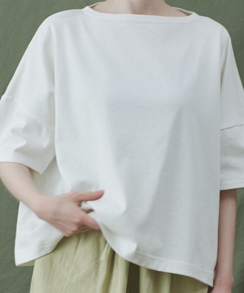 A.U.G. relaxing(オーグリラクシング)の「A.U.G. relaxing ワイド Tee (MADE IN JAPAN)(Tシャツ/カットソー・レディース・オフホワイト/ホワイト×ブラック/ブラック/ホワイト×ブラウン・FREE)」の8枚目の写真