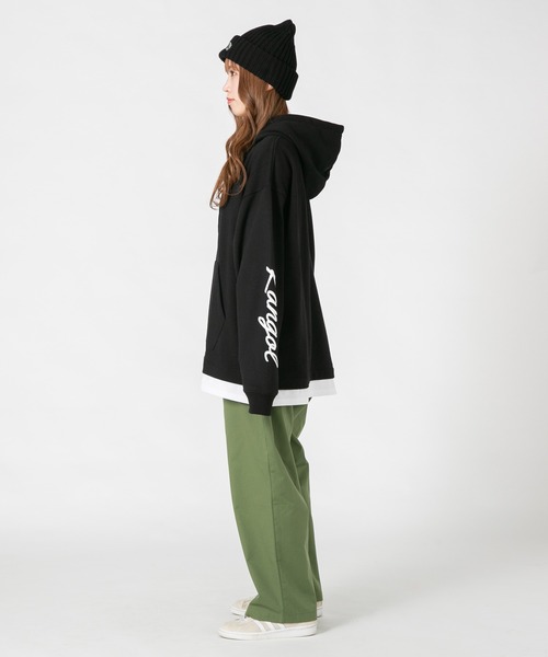 KANGOL(カンゴール)の「【KANGOL/カンゴール】 フェイクレイヤード 袖プリント ビッグシルエット 裏毛フーディー プルオーバーパーカー(パーカー・メンズ・ブラック/グレー/ライトグリーン・MEDIUM/LARGE/X-LARGE)」の7枚目の写真