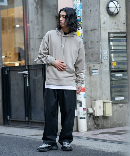 KANGOL(カンゴール)の「【KANGOL/カンゴール】 フェイクレイヤード 袖プリント ビッグシルエット 裏毛フーディー プルオーバーパーカー(パーカー・メンズ・ブラック/グレー/ライトグリーン・MEDIUM/LARGE/X-LARGE)」の22枚目の写真