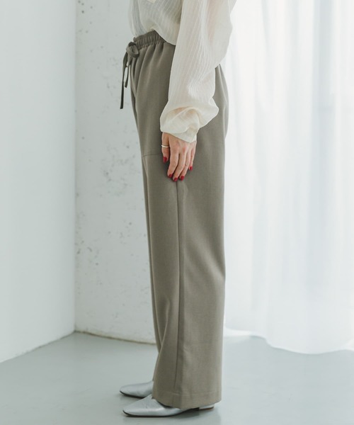 ITEMS URBANRESEARCH（アイテムズ アーバンリサーチ）の「リネンライクイージーワイドパンツ（その他パンツ・レディース・イエロー/ブラック/モカ・FREE）」の14枚目の写真