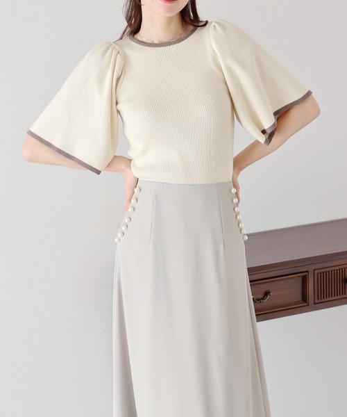 BLUEEAST(ブルーイースト)の「配色フレアスリーブ五分袖ニット(ニット/セーター・レディース・アイボリー/ブラック/ベージュ/ミント・MEDIUM)」の7枚目の写真