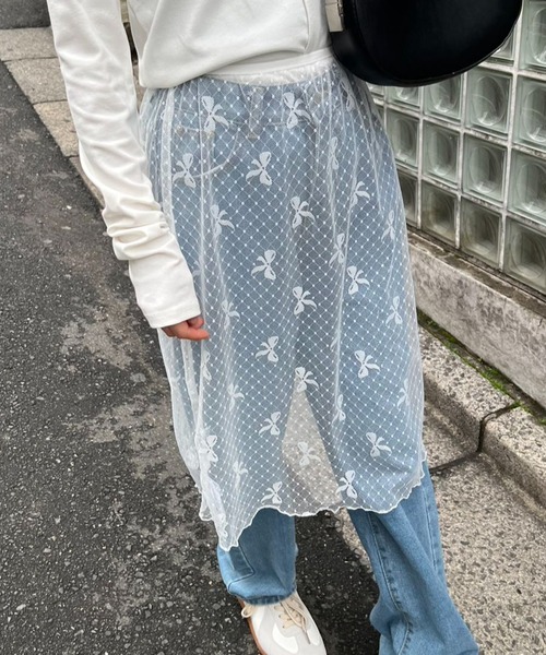 mebole(メボレ)の「リボン柄レーススカート(スカート・レディース・ホワイト/ブラック・FREE)」の5枚目の写真