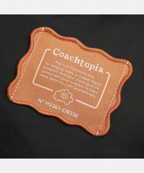 Coachtopia（コーチトピア）の「コーチトピア ループ パフィー ハート 