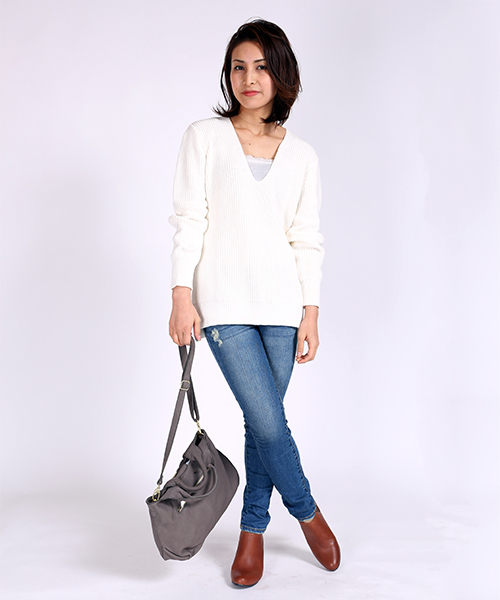 FREAK'S STORE（フリークスストア）の「畦編みコットンVネックニット（ニット/セーター・レディース・ネイビー/ホワイト/グレー・ﾌﾘ-）」の7枚目の写真