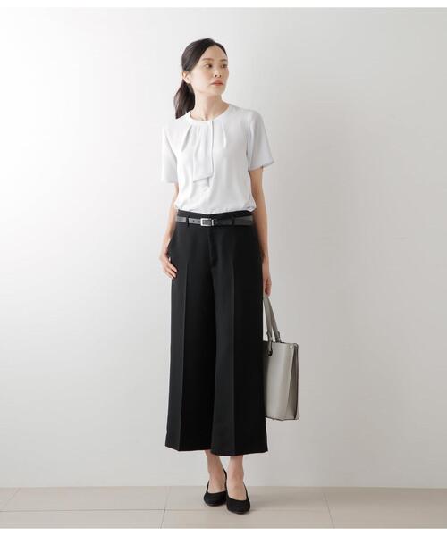 NEWYORKER（ニューヨーカー）の「【ウォッシャブル】ウォッシャブルWジョーゼット クロップドワイドパンツ（スラックス・レディース・ベージュ/ブラック・9号/11号）」の9枚目の写真