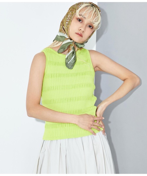 Settimissimo（セッティミッシモ）の「変形リブ ドライタッチ ノースリーブ プルオーバー ニット（ニット/セーター・レディース・アイボリー/イエロー×グリーン/スミクロ・FREE）」の8枚目の写真