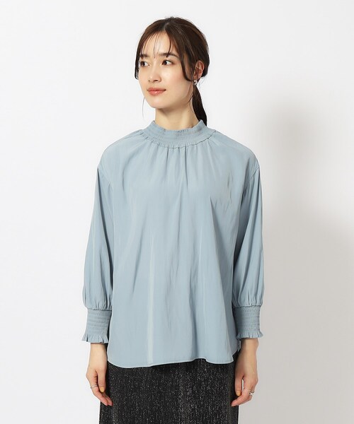 DRESKIP（ドレスキップ）の「◆【9分袖】大人上品にきまる シャーリングブラウス（シャツ/ブラウス・レディース・ライトブルー/ナチュラル/チャコールグレー・02/03/04）」の4枚目の写真