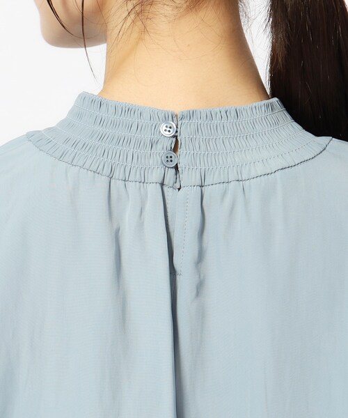 DRESKIP（ドレスキップ）の「◆【9分袖】大人上品にきまる シャーリングブラウス（シャツ/ブラウス・レディース・ライトブルー/ナチュラル/チャコールグレー・02/03/04）」の8枚目の写真