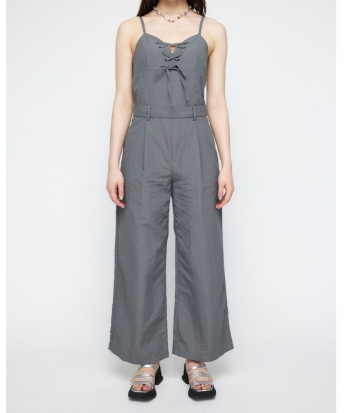 LAGUA GEM(ラグアジェム)の「LACE UP NYLON オールインワン(つなぎ/オールインワン・レディース・グレー/イエロー/ブラック・SMALL/MEDIUM)」の16枚目の写真