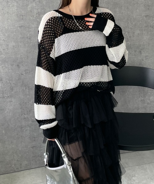 WEGO(ウィゴー)の「WEGO/ボーダーニットビッグプルオーバー(ニット/セーター・レディース・ブラック系その他5・FREE)」の4枚目の写真