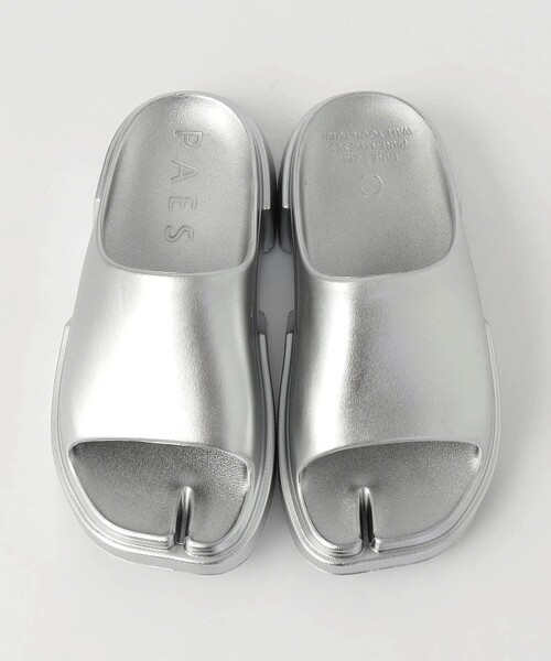 PAES（ペイズ）の「＜PAES＞SLIDE GLITTER サンダル（サンダル・レディース・シルバー/ダークブラウン・23cm/25cm/24cm）」の8枚目の写真