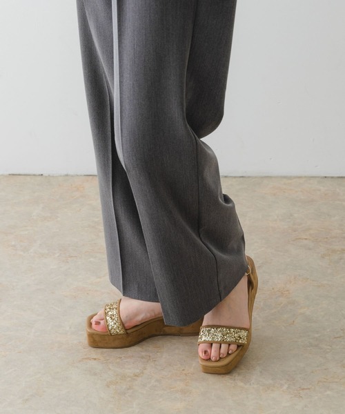 RODE SKO（ロデスコ）の「グリッターアンクルサンダル（サンダル・レディース・ベージュ/ブラック・36/37/38）」の22枚目の写真