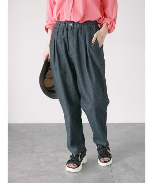 Lugnoncure(ルノンキュール)の「テーパードイージーデニムパンツ(その他パンツ・レディース・サックスブルー/ネイビー/ブラック・F)」の6枚目の写真