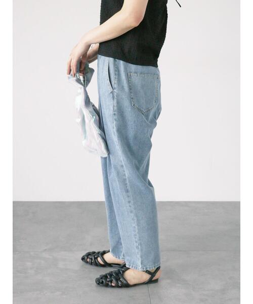 Lugnoncure(ルノンキュール)の「テーパードイージーデニムパンツ(その他パンツ・レディース・サックスブルー/ネイビー/ブラック・F)」の13枚目の写真