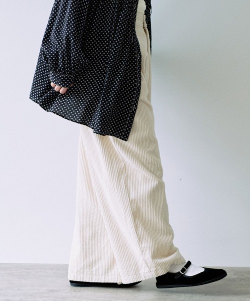 yuni（ユニ ）の「讃岐コールワイドパンツ 1701PT003242（その他パンツ