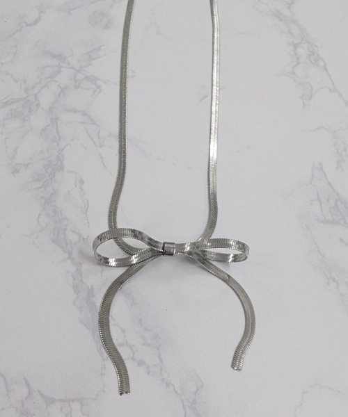 RUBY AND YOU（ルビーアンドユー）の「［select］リボンネックレス（ネックレス・レディース・シルバー・FREE）」の7枚目の写真