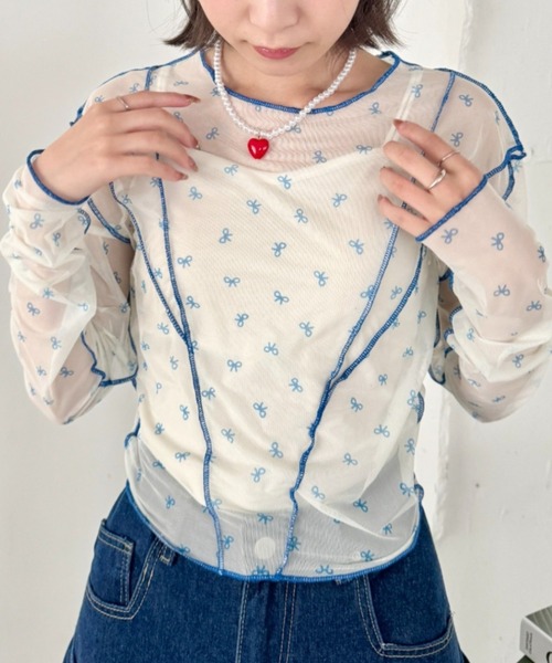 SOLLON.（ソルロン）の「アウトリンキングリボンプリントシアートップス（Tシャツ/カットソー・レディース・レッド/ライトブルー・FREE）」の3枚目の写真