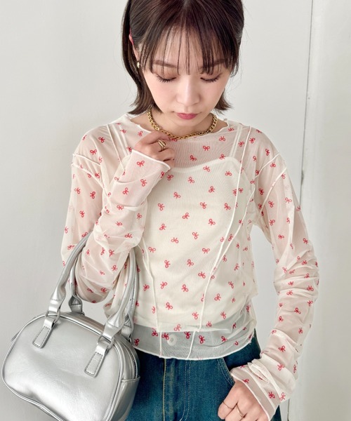 SOLLON.（ソルロン）の「アウトリンキングリボンプリントシアートップス（Tシャツ/カットソー・レディース・レッド/ライトブルー・FREE）」の12枚目の写真