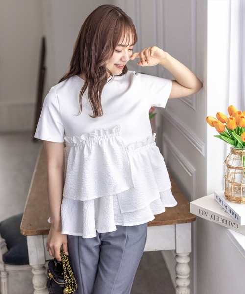 clear（クリア）の「アシンメトリーペプラムカットソートップス［体型カバー 骨格ナチュラル 大人 カジュアル］≪再入荷≫（Tシャツ/カットソー・レディース・オフホワイト/ブラック・F）」の5枚目の写真