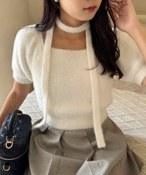 one after another NICE CLAUP（ワンアフターアナザーナイスクラップ）の「チョーカーセットフェザーニット（ニット/セーター・レディース・チャコール/オフホワイト/モカ/ピンク・FREE）」の2枚目の写真