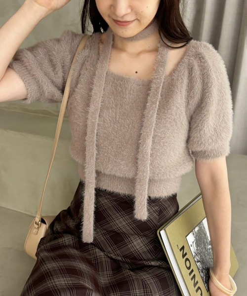 one after another NICE CLAUP（ワンアフターアナザーナイスクラップ）の「チョーカーセットフェザーニット（ニット/セーター・レディース・チャコール/オフホワイト/モカ/ピンク・FREE）」の3枚目の写真