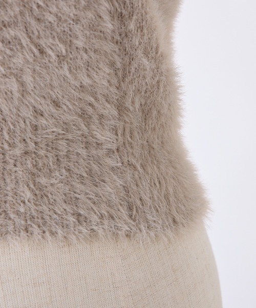 one after another NICE CLAUP（ワンアフターアナザーナイスクラップ）の「チョーカーセットフェザーニット（ニット/セーター・レディース・チャコール/オフホワイト/モカ/ピンク・FREE）」の5枚目の写真