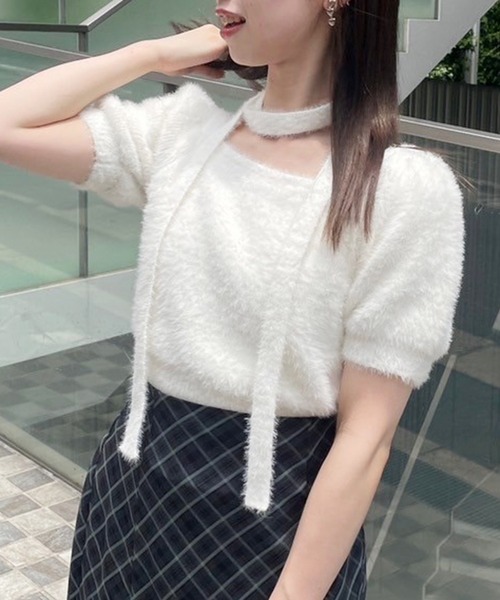 one after another NICE CLAUP（ワンアフターアナザーナイスクラップ）の「チョーカーセットフェザーニット（ニット/セーター・レディース・チャコール/オフホワイト/モカ/ピンク・FREE）」の15枚目の写真