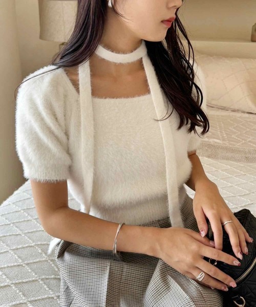 one after another NICE CLAUP（ワンアフターアナザーナイスクラップ）の「チョーカーセットフェザーニット（ニット/セーター・レディース・チャコール/オフホワイト/モカ/ピンク・FREE）」の19枚目の写真