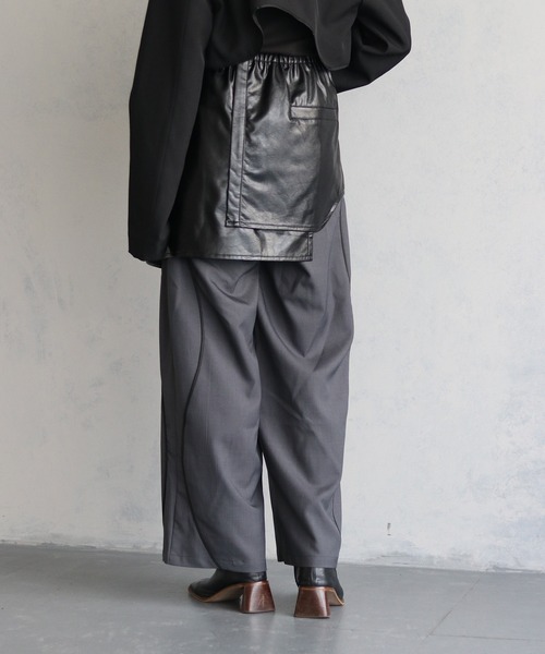 &g'aime（アンジェム）の「【&g’aime】合皮ラップスカート　SYNTHETIC LEATHER WRAP SKIRT（スカート・レディース・グレー/アイボリー/ブラック・FREE）」の18枚目の写真