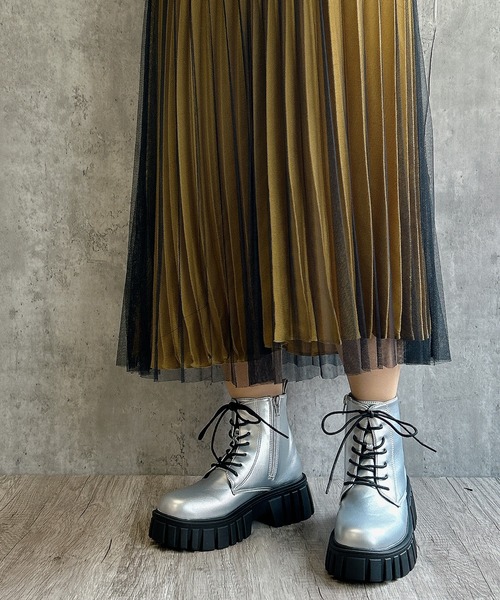 Noubel Voug Relax（ヌーベルヴォーグリラックス）の「厚底トラックソール レースアップショートブーツ（ブーツ・レディース・ブラック/シルバー・3L/LL/L/M/S）」の20枚目の写真
