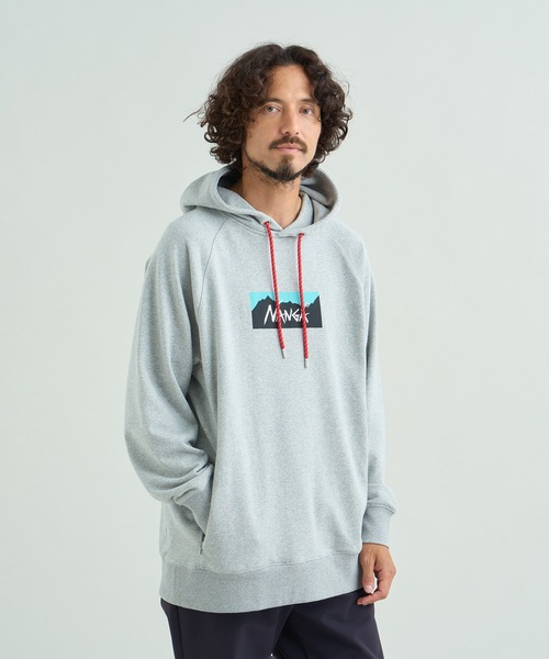 NANGA（ナンガ）の「ECO HYBRID BOX LOGO SWEAT HOODIE/エコハイブリッド ボックスロゴ スウェットフーディー（パーカー・メンズ・ライトグレー/オートミール/セージグリーン/ブラック/ホワイト/ブラック系その他/オレンジ・S/M/L/XL）」の19枚目の写真