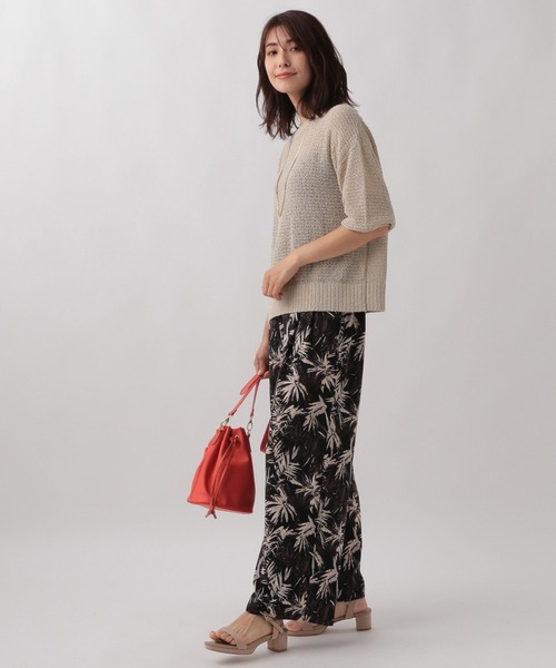 Elura（エルーラ）の「透かし編みゆるニット/133662（ニット/セーター・レディース・ライトベージュ/チャコールグレー/イエロー・FREE）」の15枚目の写真