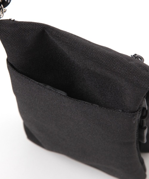 GLOBAL WORK（グローバルワーク）の「撥水マルチサコッシュ/142624（ショルダーバッグ・メンズ・ベージュ/ブラック・FREE）」の21枚目の写真