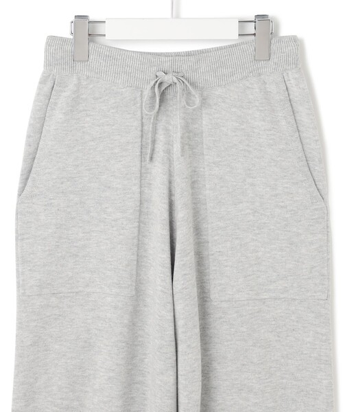 J.PRESS YORK STREET(ジェイプレスヨークストリート)の「【WOMEN】ANTI PILLING WOOL ニットワイドパンツ(その他パンツ・レディース・ブラック系/ライトグレー系/ダルブルー系・F)」の5枚目の写真