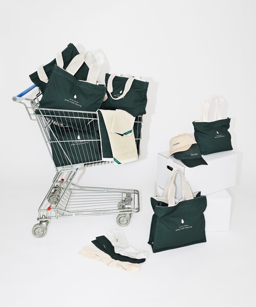Sporty & Rich クラウンロゴ XL トートバッグ Natural/Verde SPORTY&RICH（スポーティアンドリッチ）の「【別注