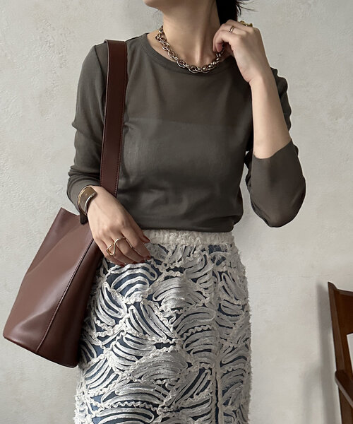 DouDou(ドゥドゥ)の「コットンチュールロンTEE(Tシャツ/カットソー・レディース・オフホワイト/カーキ/ブラック・FREE)」の9枚目の写真