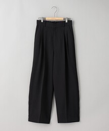 カーブパンツ