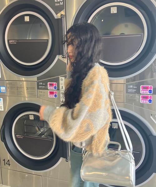 AS KNOW AS plus（アズノゥアズプラス）の「◇フェザージャガードニットプルオーバー（ニット/セーター・レディース・グレー系/アイボリー系/ブルー系/ライトグレー系1/アイボリー系1・FREE）」の10枚目の写真