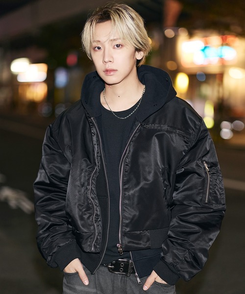 ショート丈ナイロン/合皮中綿MA-1【UNISEX】（MA-1）｜MSG