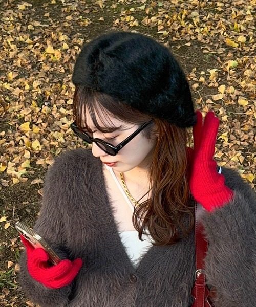 clear（クリア）の「ファーベレー帽 [ふわふわ フェミニン]≪再入荷≫（ハンチング/ベレー帽・レディース・ブラック/ライトグレー/アイボリー/ブラウン・F）」の3枚目の写真