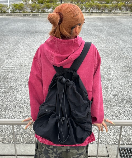 sedacle（セダクル）の「ナイロンナップサック（バックパック/リュック・メンズ・アイボリー/ブラック・FREE）」の8枚目の写真