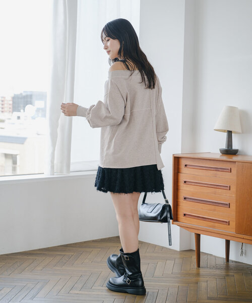 Kastane（カスタネ）の「【S.Lサイズ/前後2WAY/4色展開】パッチワークオフショルスウェット（スウェット・レディース・アイボリー/ピンク/グレー/チャコールグレー・LARGE/SMALL）」の10枚目の写真