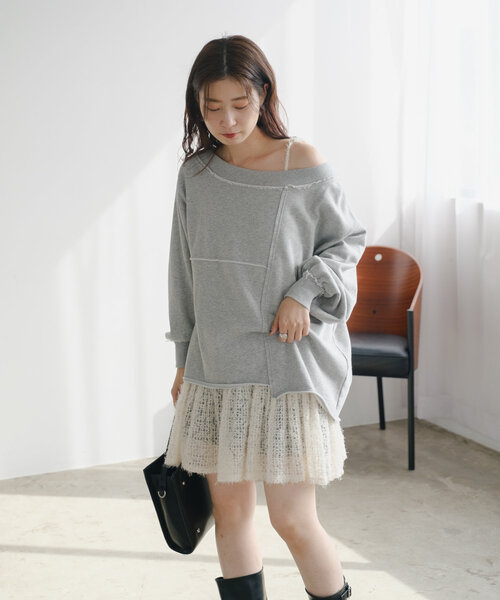 Kastane（カスタネ）の「【S.Lサイズ/前後2WAY/4色展開】パッチワークオフショルスウェット（スウェット・レディース・アイボリー/ピンク/グレー/チャコールグレー・LARGE/SMALL）」の12枚目の写真