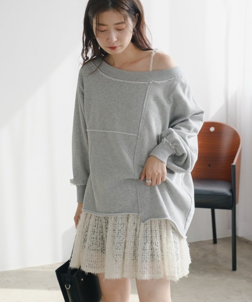 Kastane（カスタネ）の「【S.Lサイズ/前後2WAY/4色展開】パッチワークオフショルスウェット（スウェット・レディース・アイボリー/ピンク/グレー/チャコールグレー・LARGE/SMALL）」の4枚目の写真