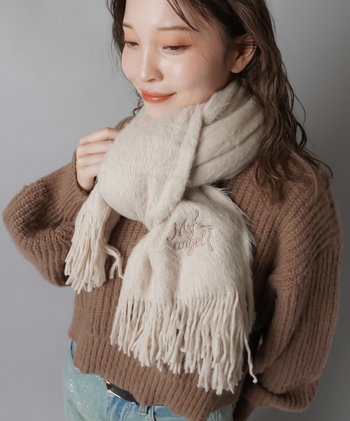 SPINNS（スピンズ）の「ふわふわシャギー大判ストール　刺繍ロゴ（ストール/ショール・レディース・アイボリー/ピンク/ベージュ・ONESIZE）」の19枚目の写真