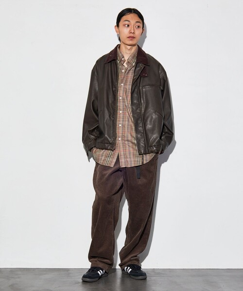 FREAK'S STORE（フリークスストア）の「リラックスフィット 6Wコーデュロイ ウェービングベルトパンツ/イージーパンツ/ベルテッドパンツ/クライミングパンツ/コーデュロイパンツ（その他パンツ・メンズ・ベージュ/ブラウン/オリーブ/チャコールグレー・LARGE/MEDIUM）」の22枚目の写真