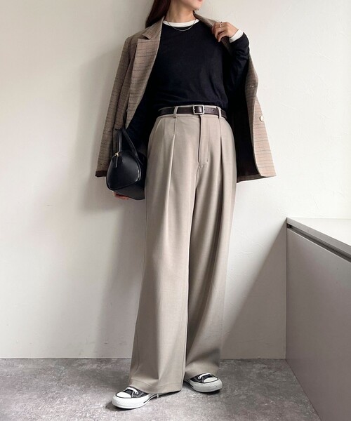 fredy emue（フレディエミュ）の「メランジライクイージースラックス（スラックス・レディース・チャコールグレー/ベビーピンク/ブラック/ベージュ・36/38）」の10枚目の写真