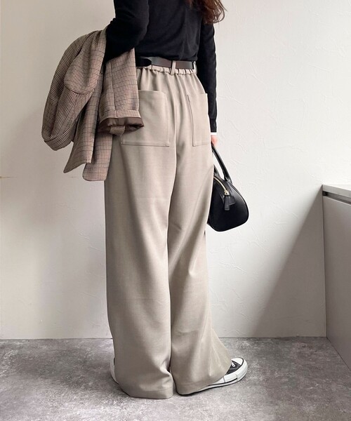 fredy emue（フレディエミュ）の「メランジライクイージースラックス（スラックス・レディース・チャコールグレー/ベビーピンク/ブラック/ベージュ・36/38）」の19枚目の写真